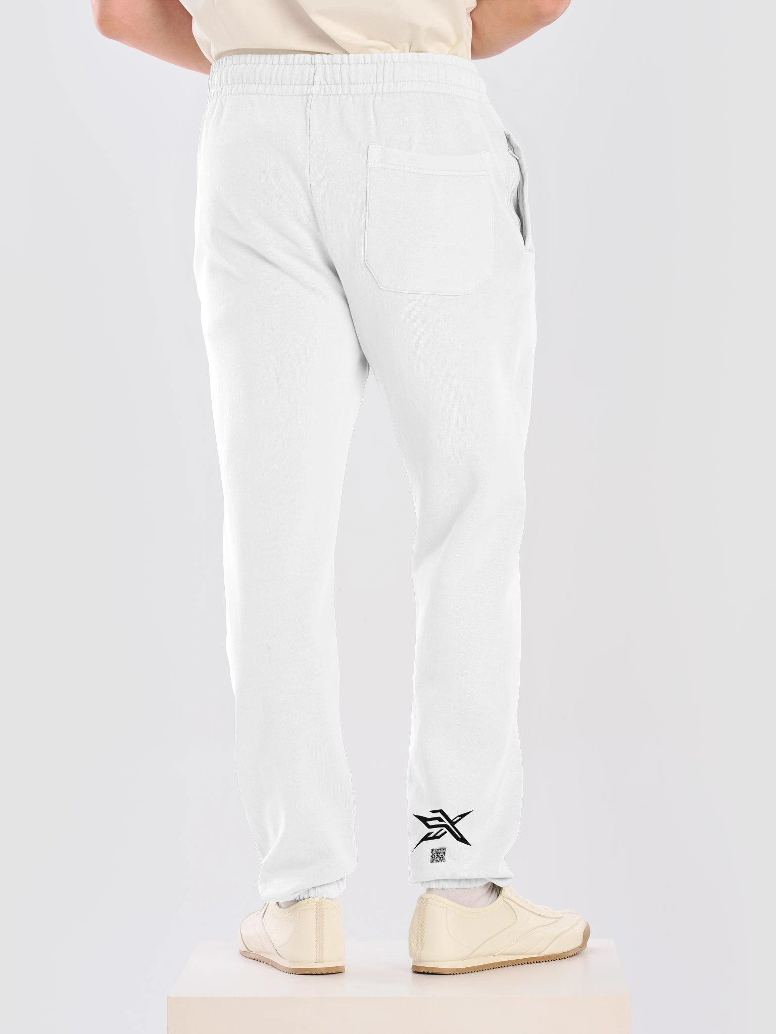 SANVX Urban Sweatpants: Bold Vertical Logo product image (6)