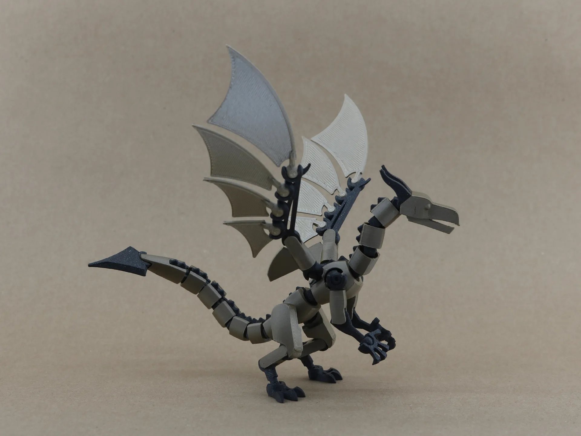 Dragon action figure STL product image (4)