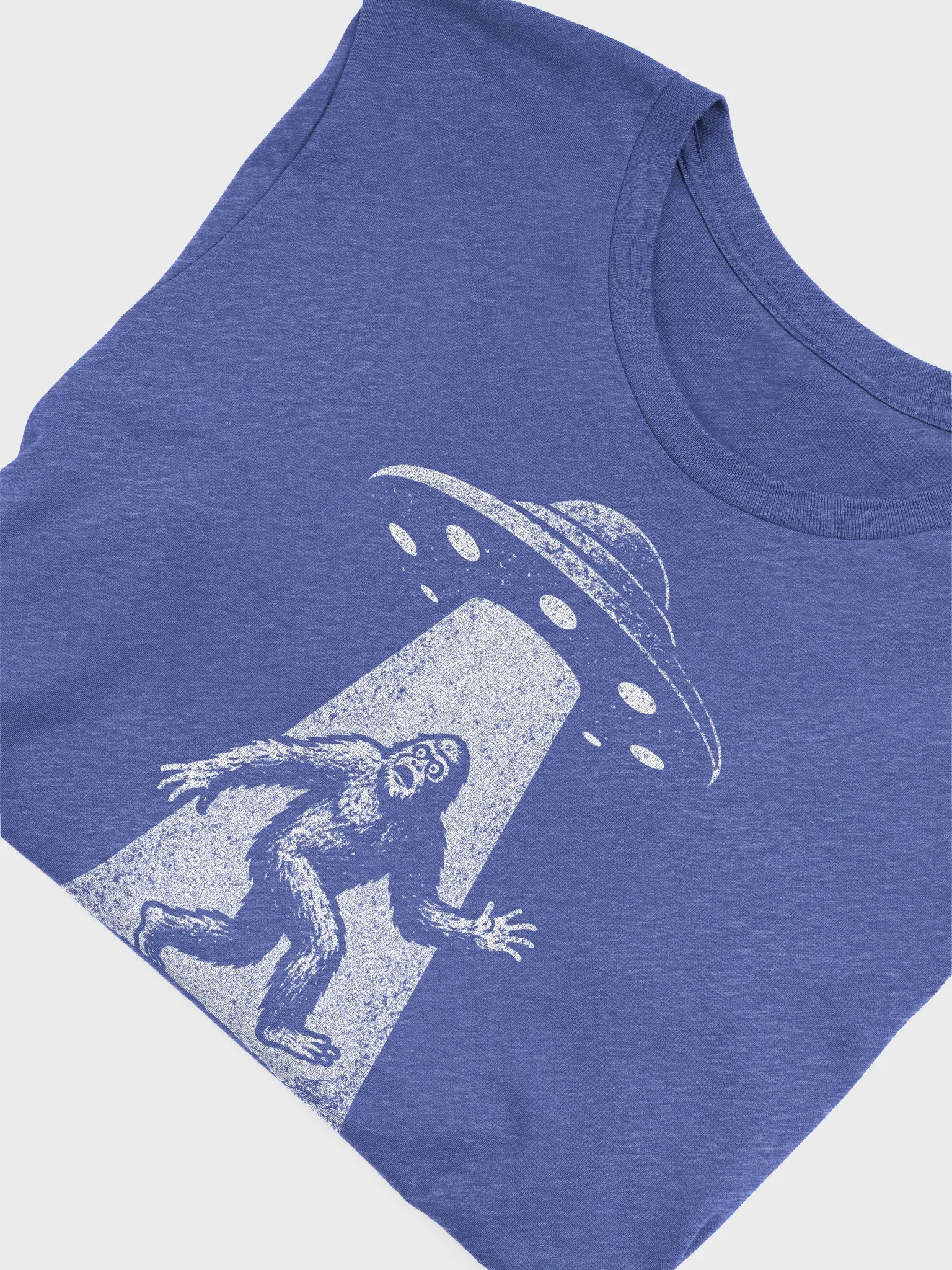 Bigfoot Abduction: Midnight Ufo Beaming up Bigfoot Tee (Version III) product image (4)