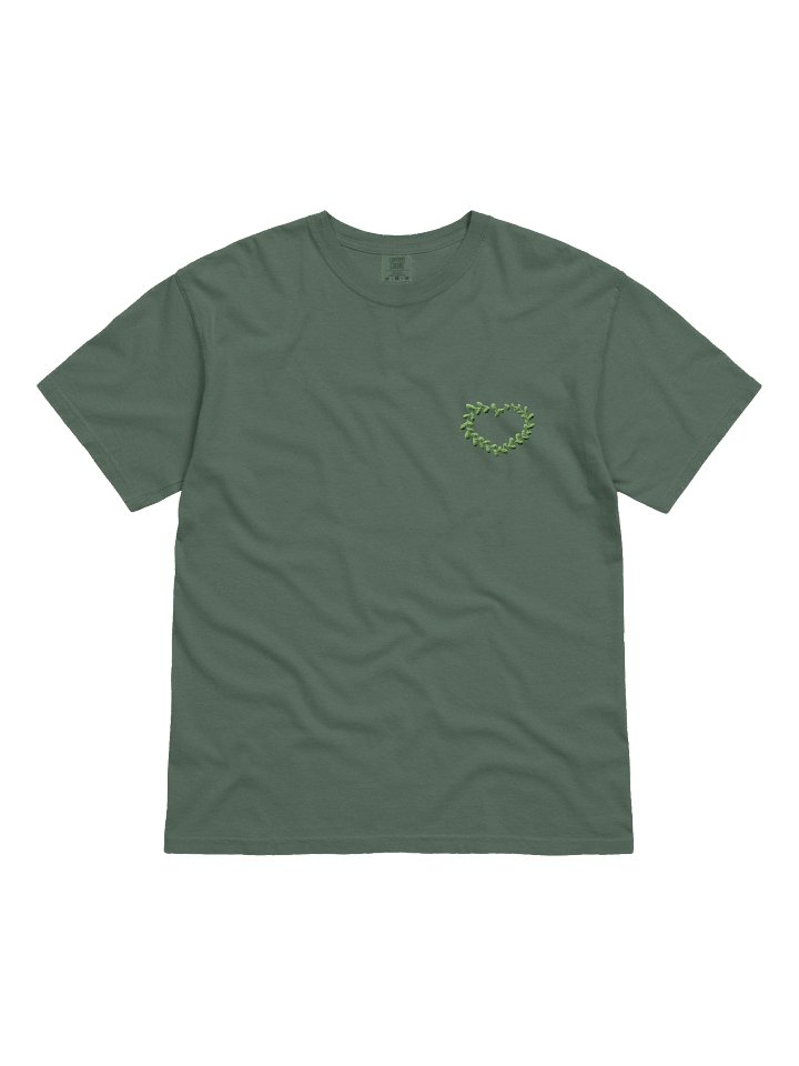 vine heart embroidered tee product image (1)
