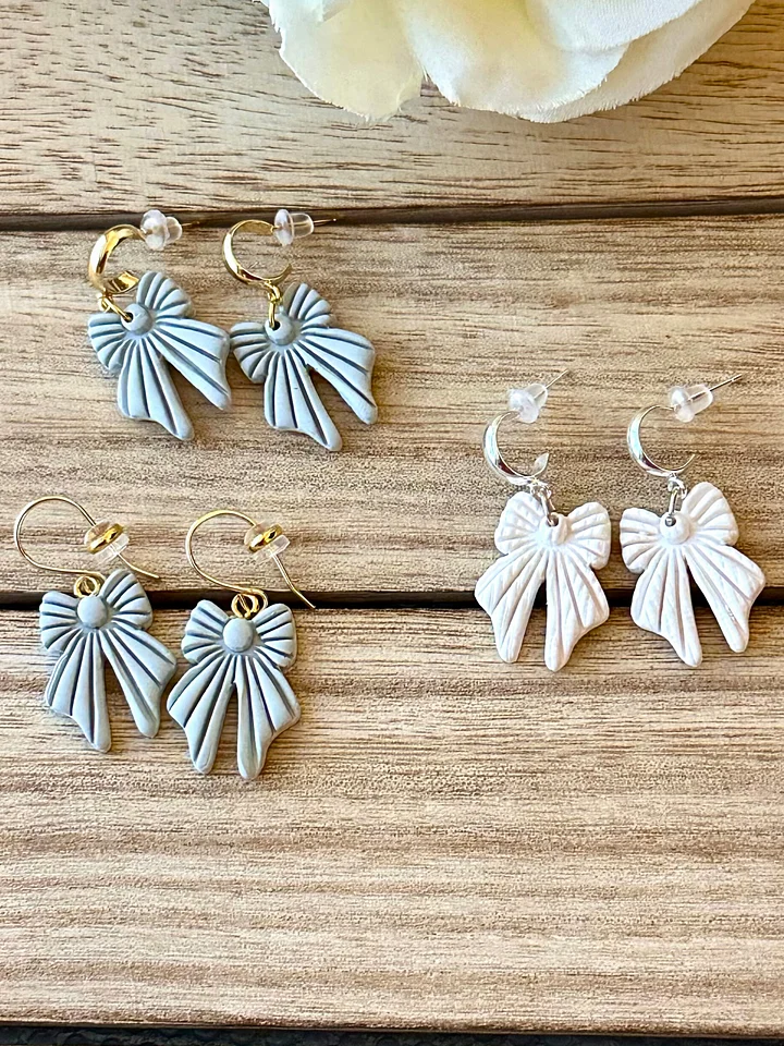 Pleated Bow Earrings – Minimalist Clay Statement Drops product image (1)