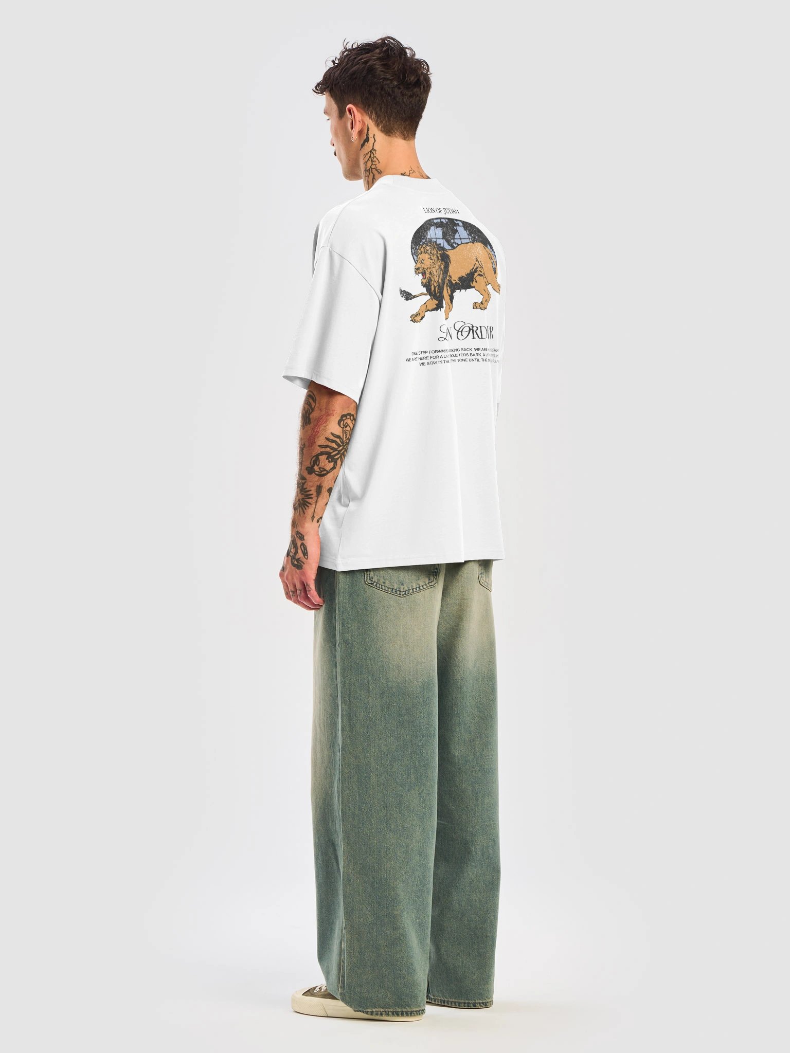 "One Step Forward" Premium Oversized T-Shirt in White product image (8)