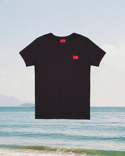 Batch #2
Product: The Authentic Tee
Color: Black / Red

#springsummer