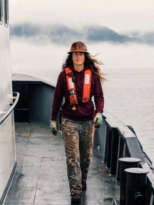 Forged from long hours working the pacific foggy coat line. Twin Anchor Apparel Strength in Every Tide www.twinanchorapparel.com  #tugboating #PNWMaritime #twinanchorapparel #TugLife #pnwtuglife 