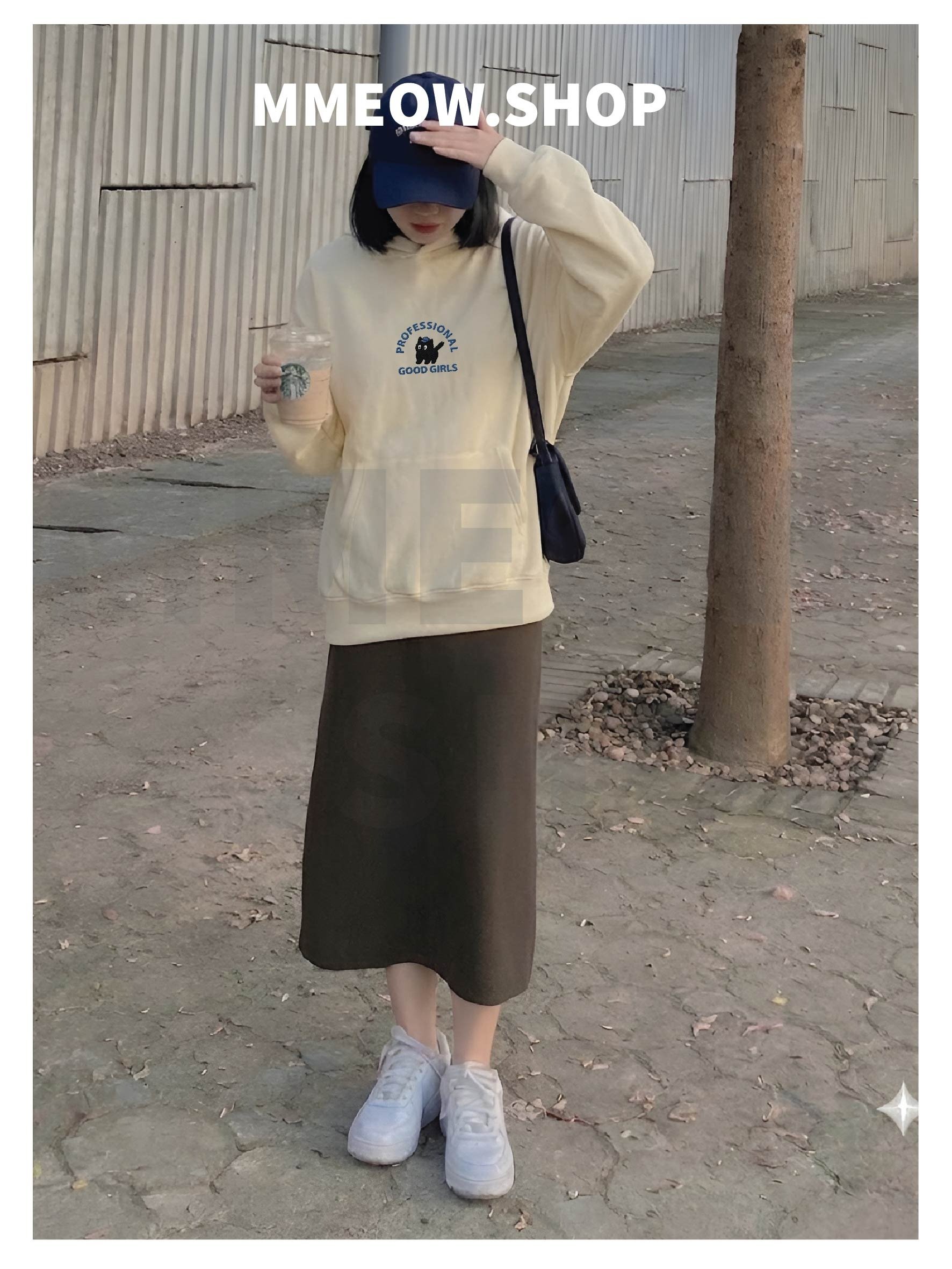 PROFESSIONAL GOOD GIRLS HOODIE product image (61)