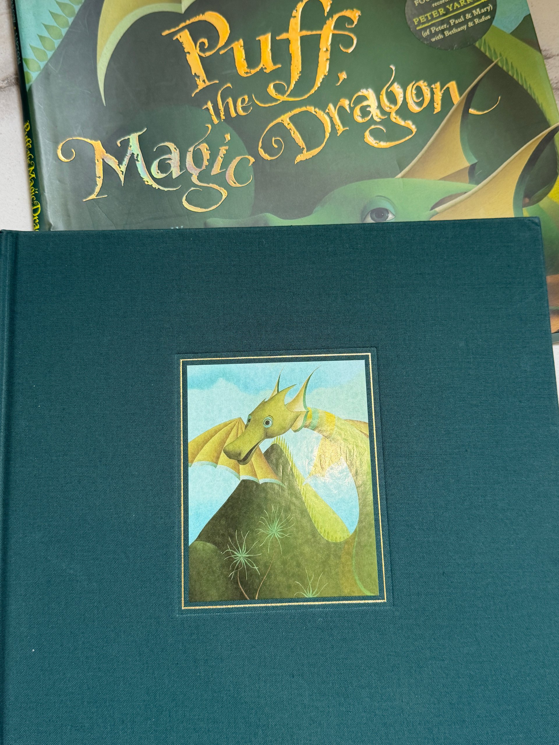 2007 Puff, the Magic Dragon | Peter Yarrow & Lenny Lipton | Illustrated by Eric Puybaret | Hardcover product image (2)