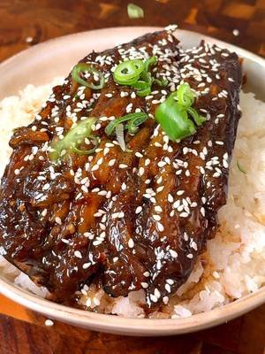 Eggplant Unagi 🍆  𝐅𝐔𝐋𝐋 𝐑𝐄𝐂𝐈𝐏𝐄 𝐎𝐍 𝐌𝐘 𝐁𝐋𝐎𝐆 𝐃𝐫𝐯𝐞𝐠𝐚𝐧𝐛𝐥𝐨𝐠 𝐝𝐨𝐭 𝐜𝐨𝐦 (𝐋𝐈𝐍𝐊 𝐈𝐍 𝐌𝐘 𝐁𝐈𝐎)  #EasyRecipes #eggplant #quickrecipes #vegan #veganrecipe
