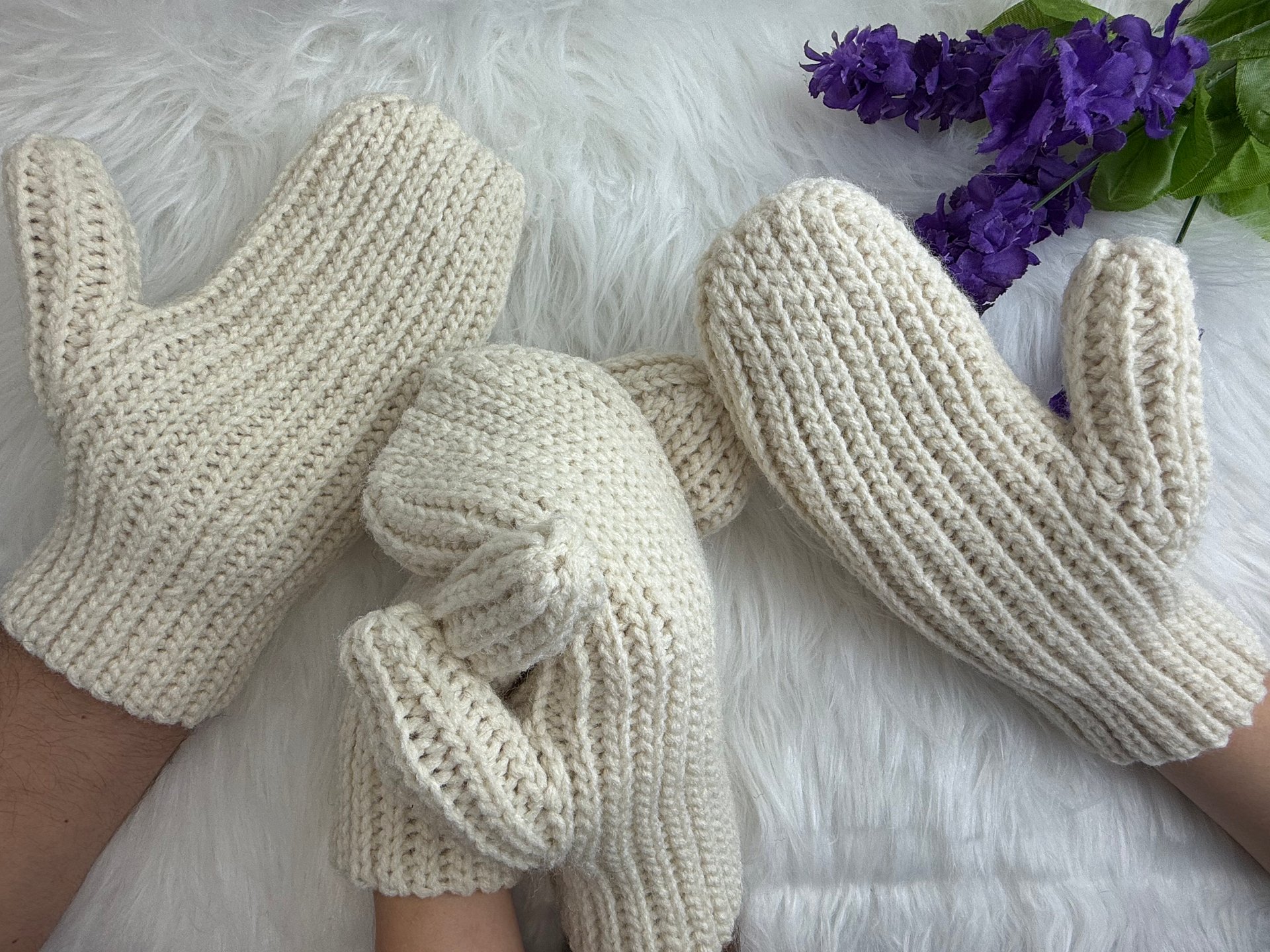 Crochet Couple-Style Mittens Pattern product image (8)