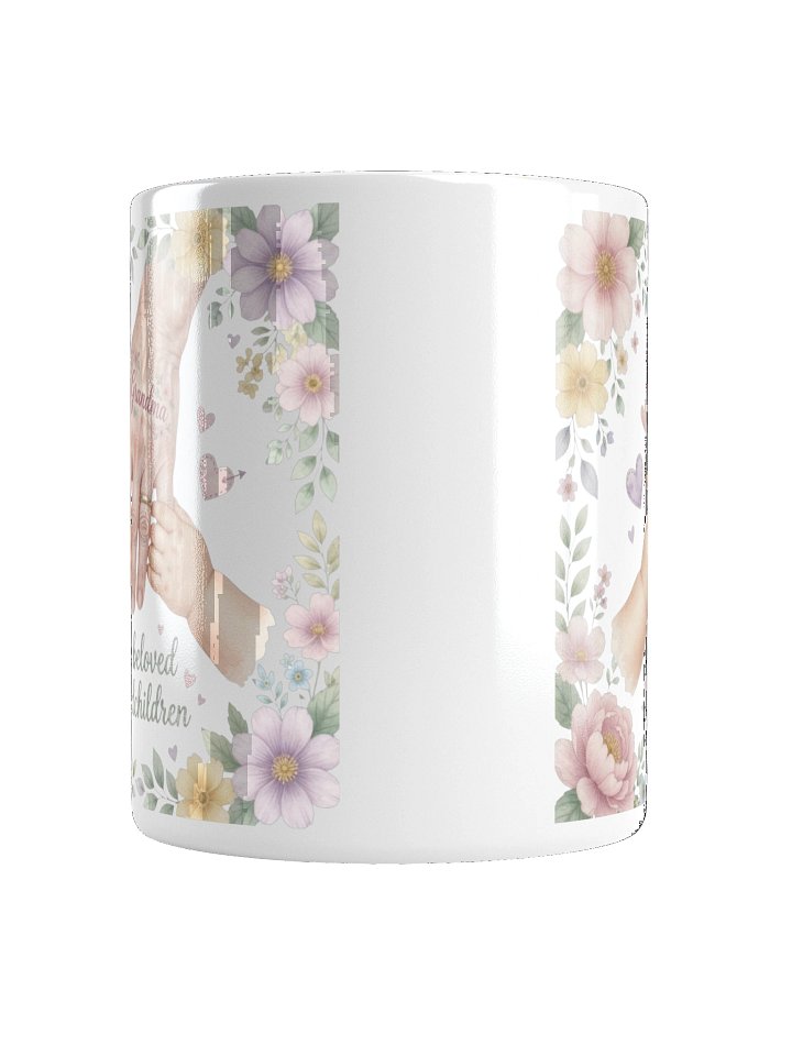 My Heart Belongs to My Grandkids" Holding Hands Mug - Heartwarming Family Gift for Best Grandma Ever product image (2)