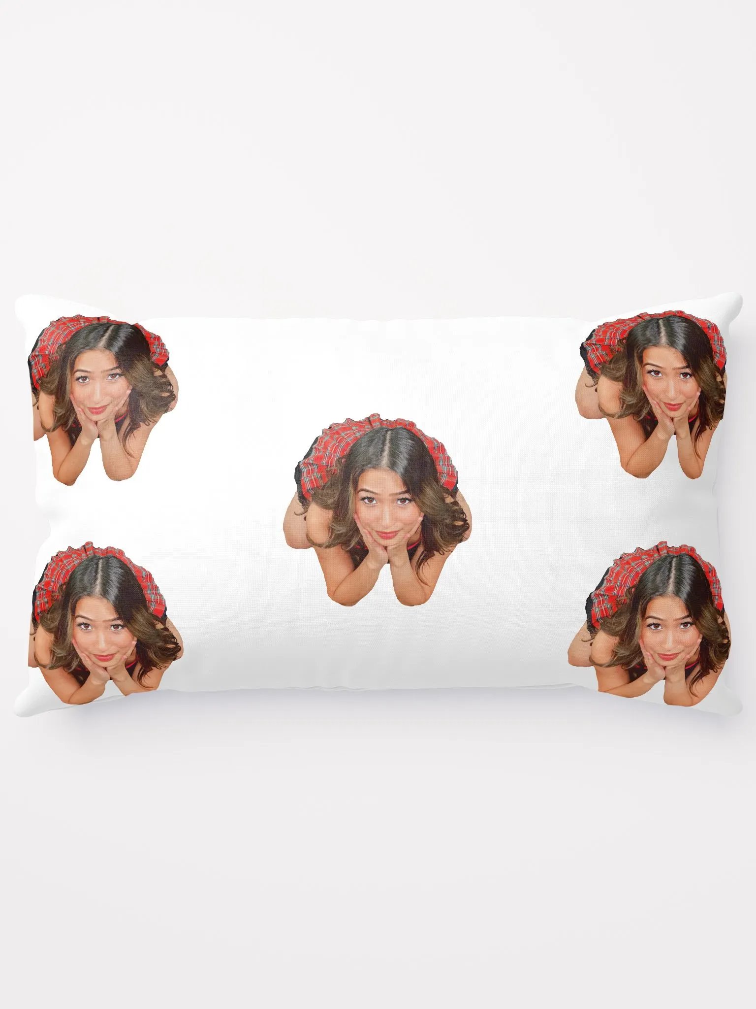 LOOK AT ME Pillow product image (4)