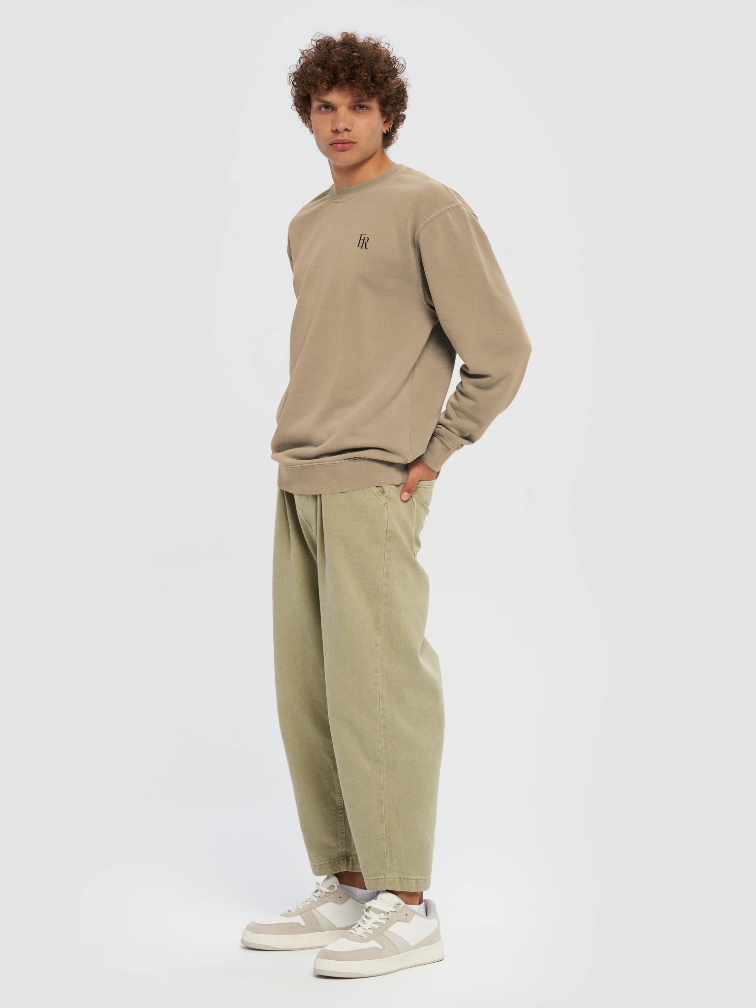 F.R. Meridian Sweathirt product image (55)