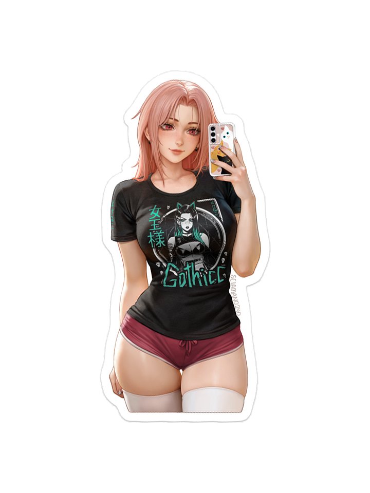 Chloe selfie product image (1)