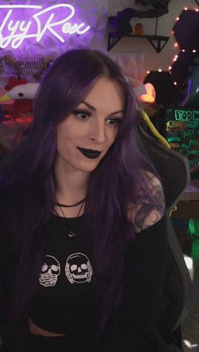 CHAT DIDNT NEED AN EXAMPLE OF THE CURSED SOUND ALERTS OK?!?

#twitchstreamer #gamergirl #streamerforyou #streamerfails #funny...