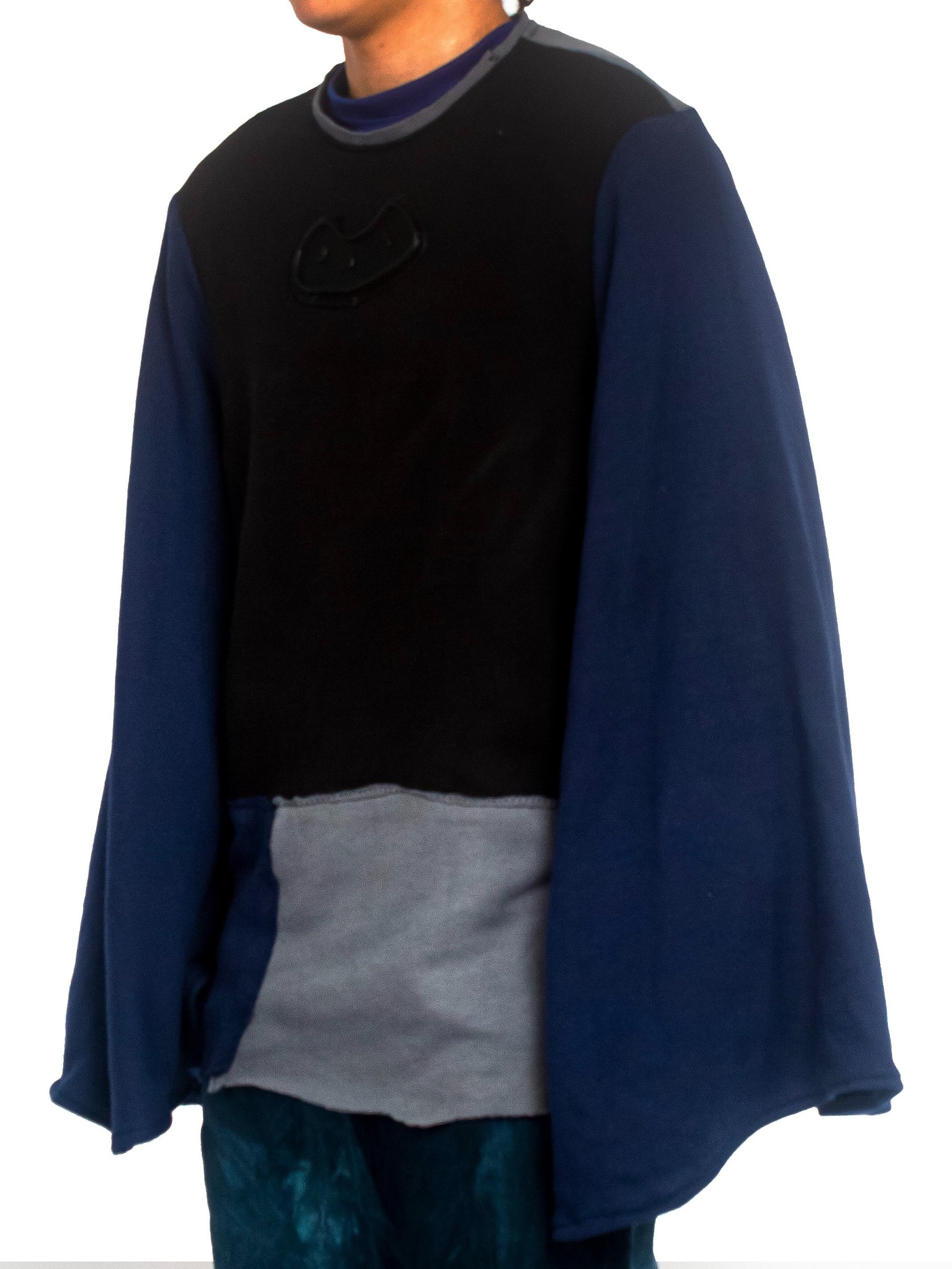 WIDE ARMED JUMPER V2 product image (2)