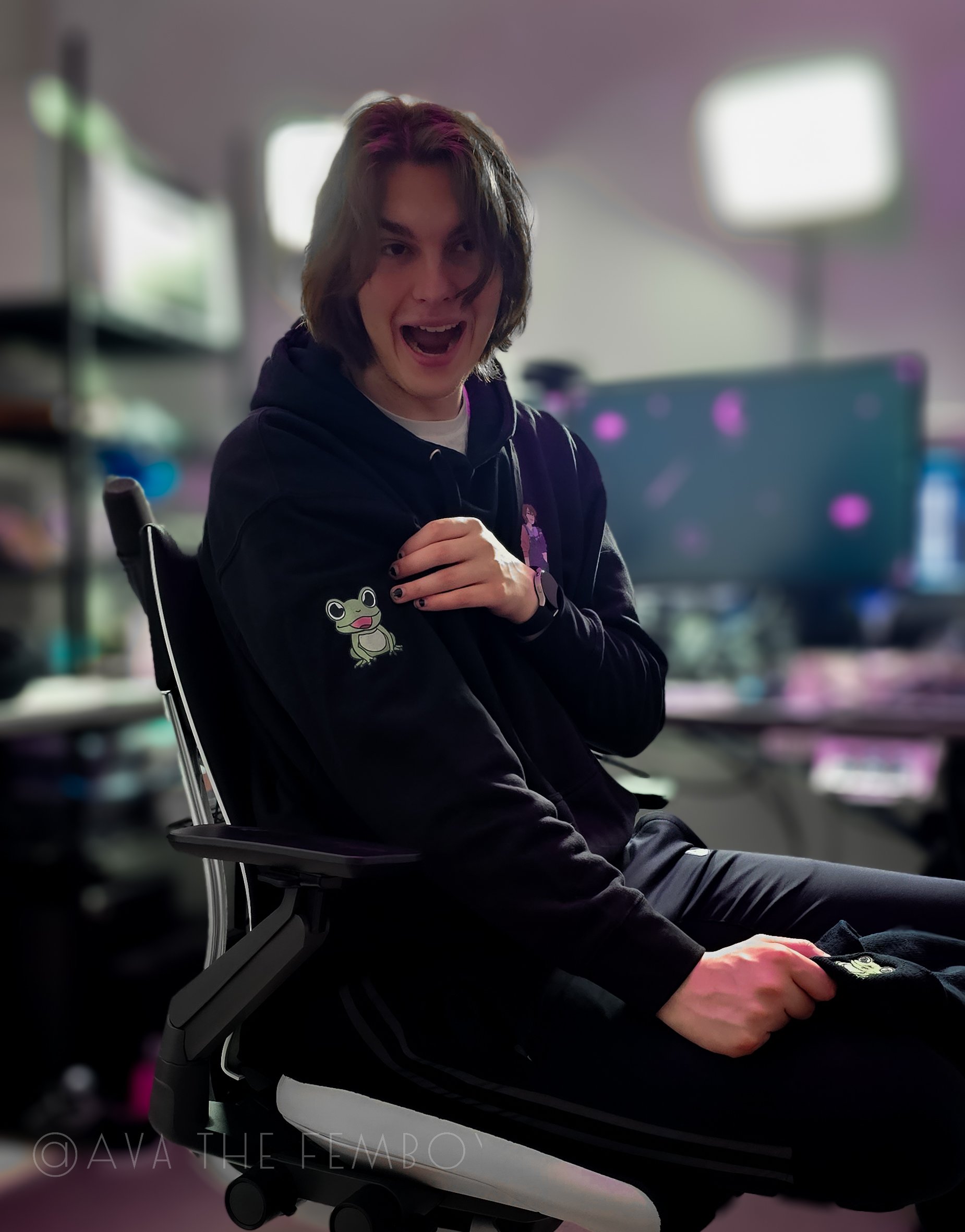 1st Gen Frog Hoodie: Froodie product image (1)
