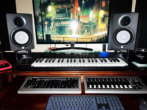 Studio life 💜 #studio #work #music
