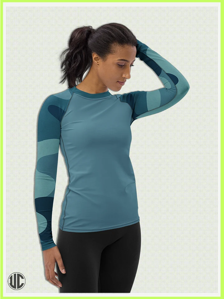 Zahra's Ocean Wave Camo – Women’s Rash Guard product image (1)