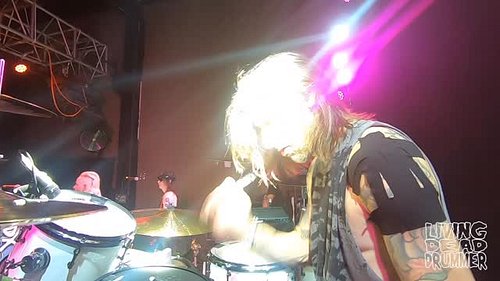 Mississippi Moonhound @blacklistunionofficial LIVE Drum-Cam from @slaughterclubofficial Milano 🇮🇹 Watch the FULL song on my Y...