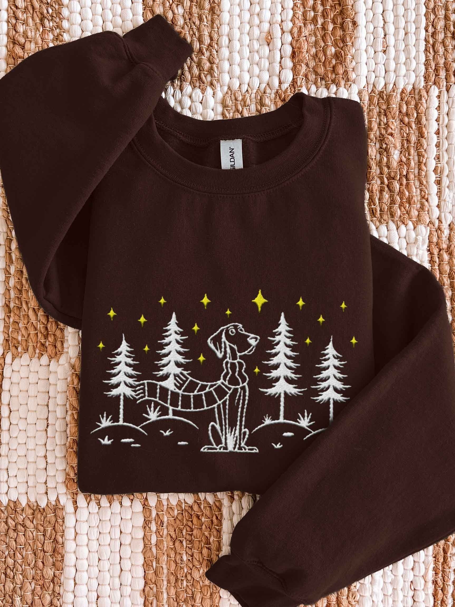 German Shorthaired Pointer Winter/Christmas Line Art Design Embroidered Sweatshirt product image (1)