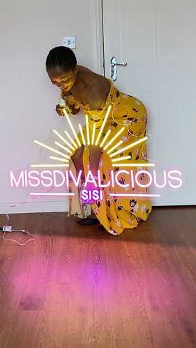 Unboxing the Most Epic Custom Neon Signs Ever! 🥳🥳

🤸🏿‍♀️I’m super excited to unbox two amazing custom neon signs that were gi...