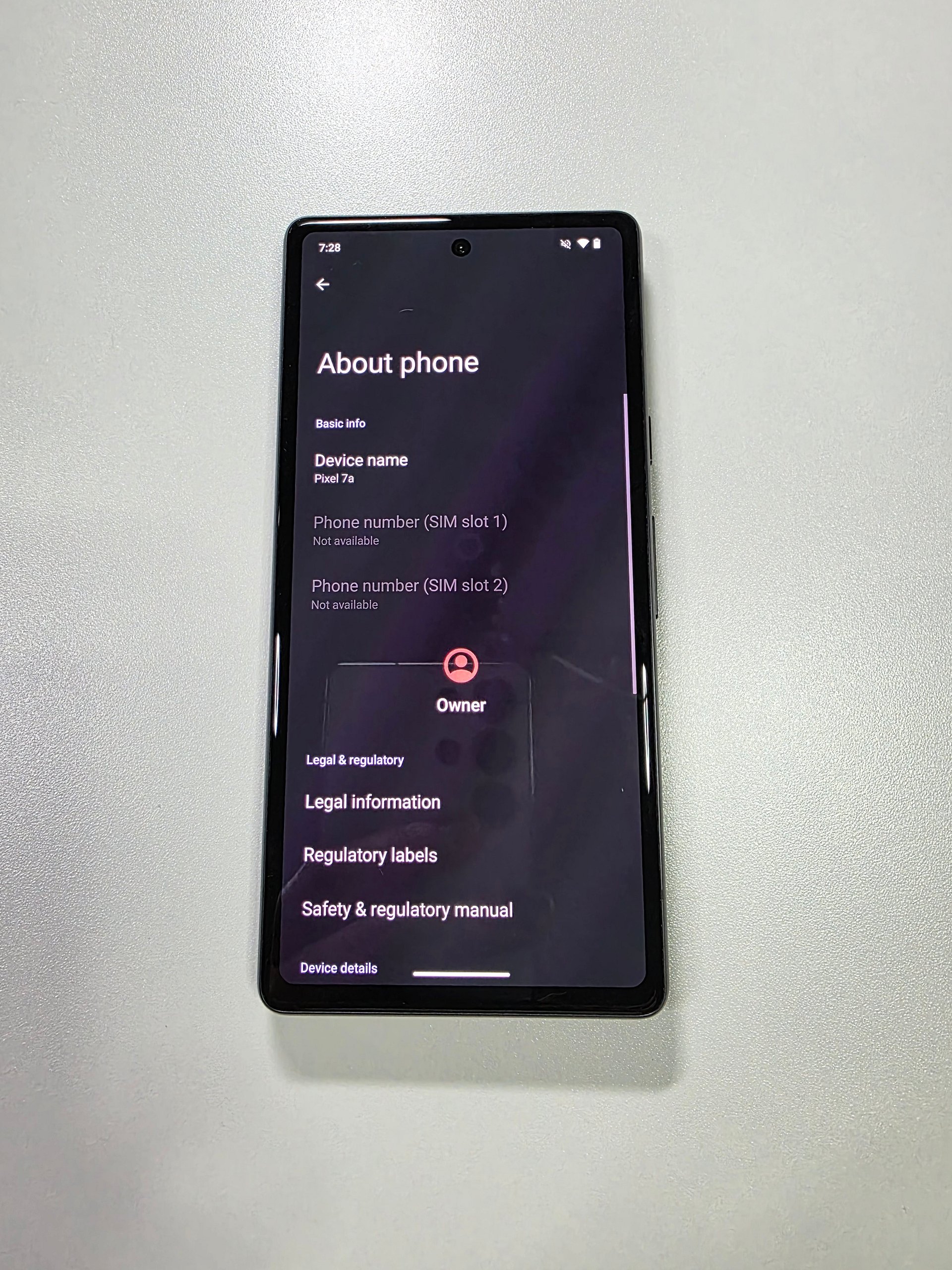 GrapheneOS Degoogled Pixel 7a product image (4)