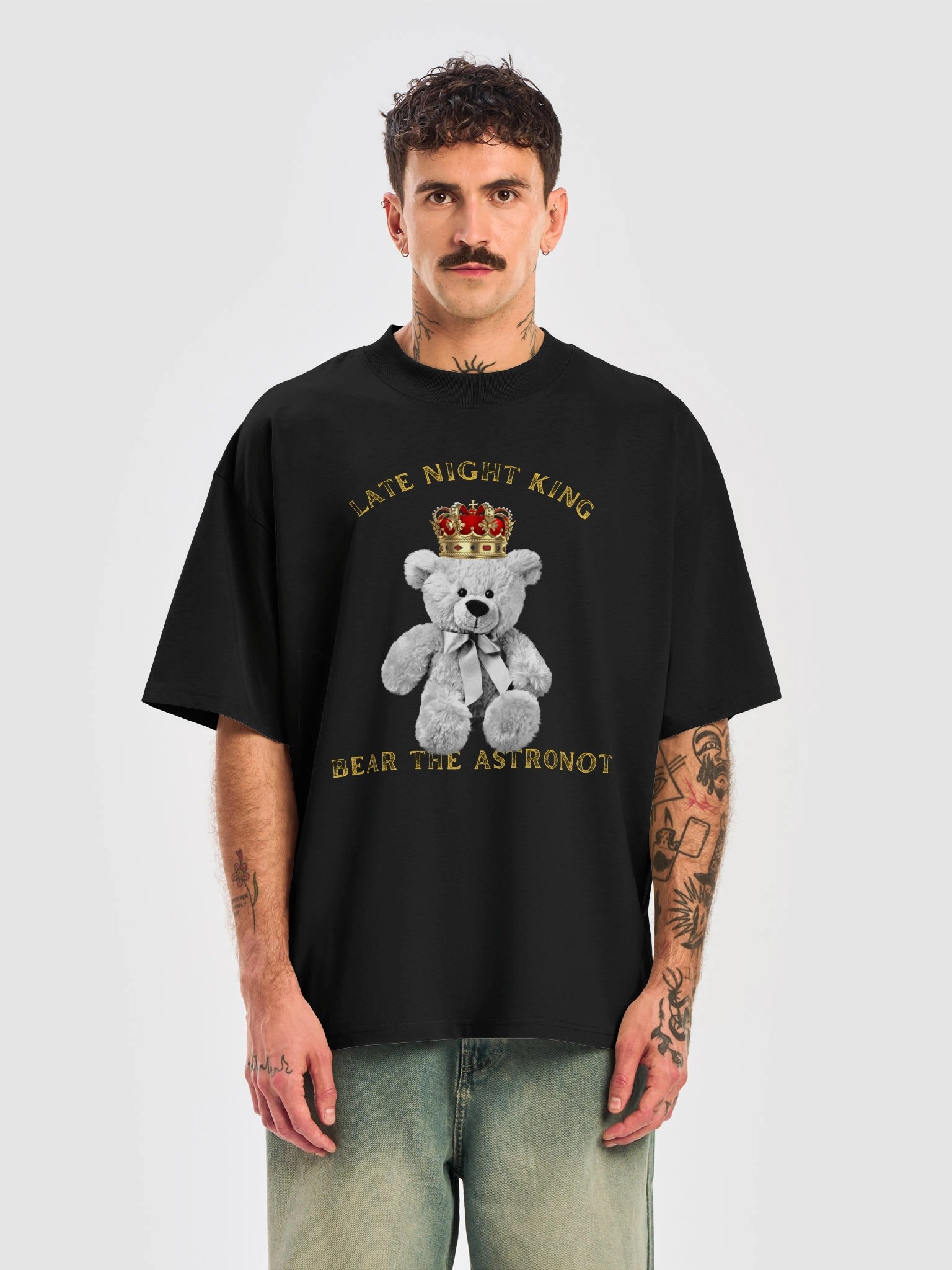 Bear the Astronot Late Night King Teddy Oversized T-shirt product image (5)