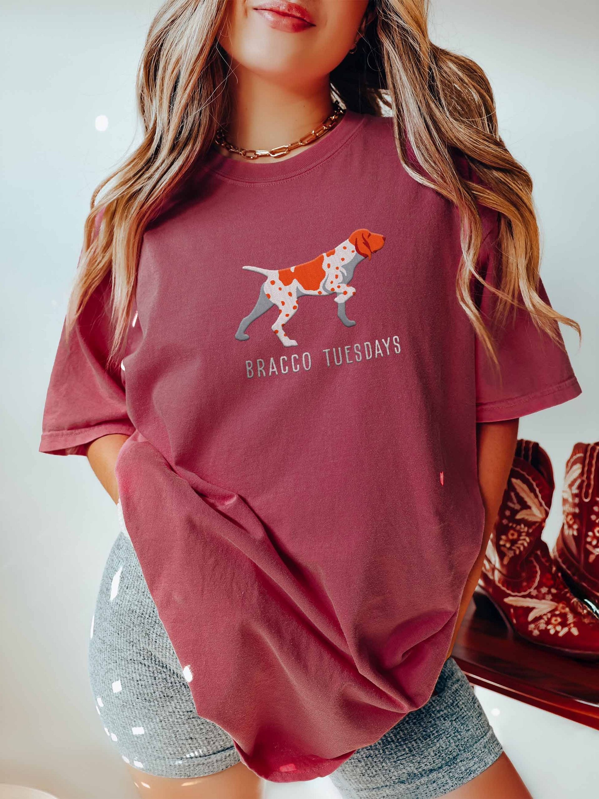 Bracco Tuesdays T-Shirt(Embroidered) of a Bracco Italiano(Red & White) product image (2)