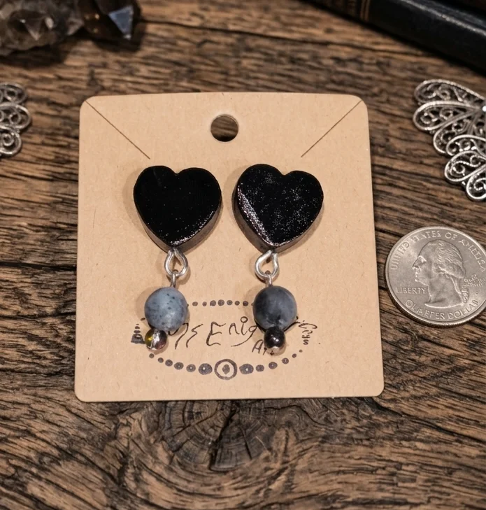 Black spade of hearts product image (2)