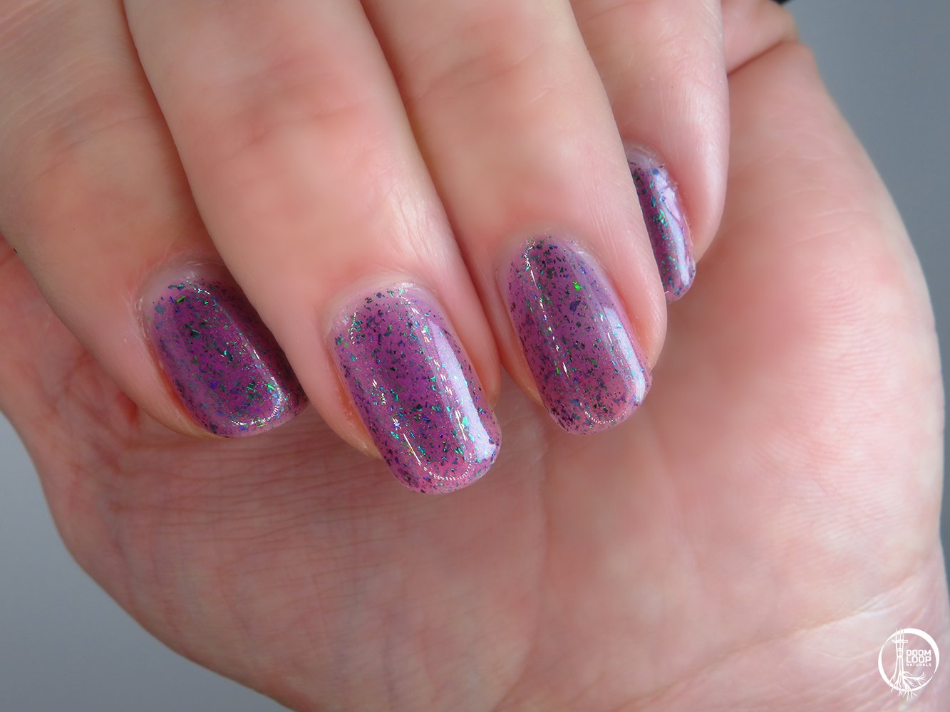 COUCH FKR - Dark Plum to Pink Thermal Green Flake Nail Polish product image (7)