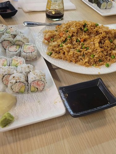 After #fanx dinner before heading home #sakurasushi