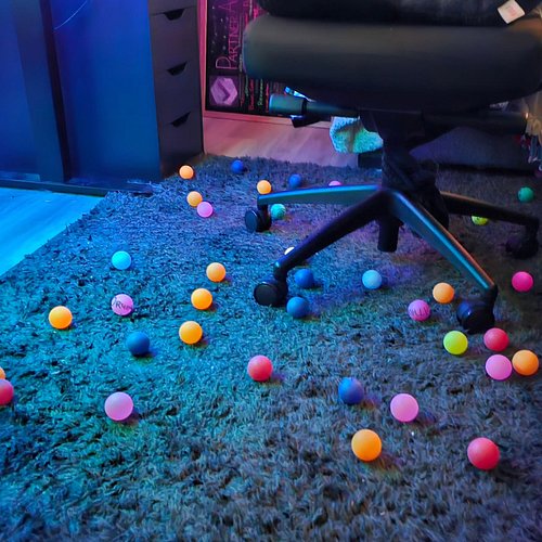 What my office looks like after a stream now 😅😂 

#balls #streamer #stream #pingpong #twitchstreamer