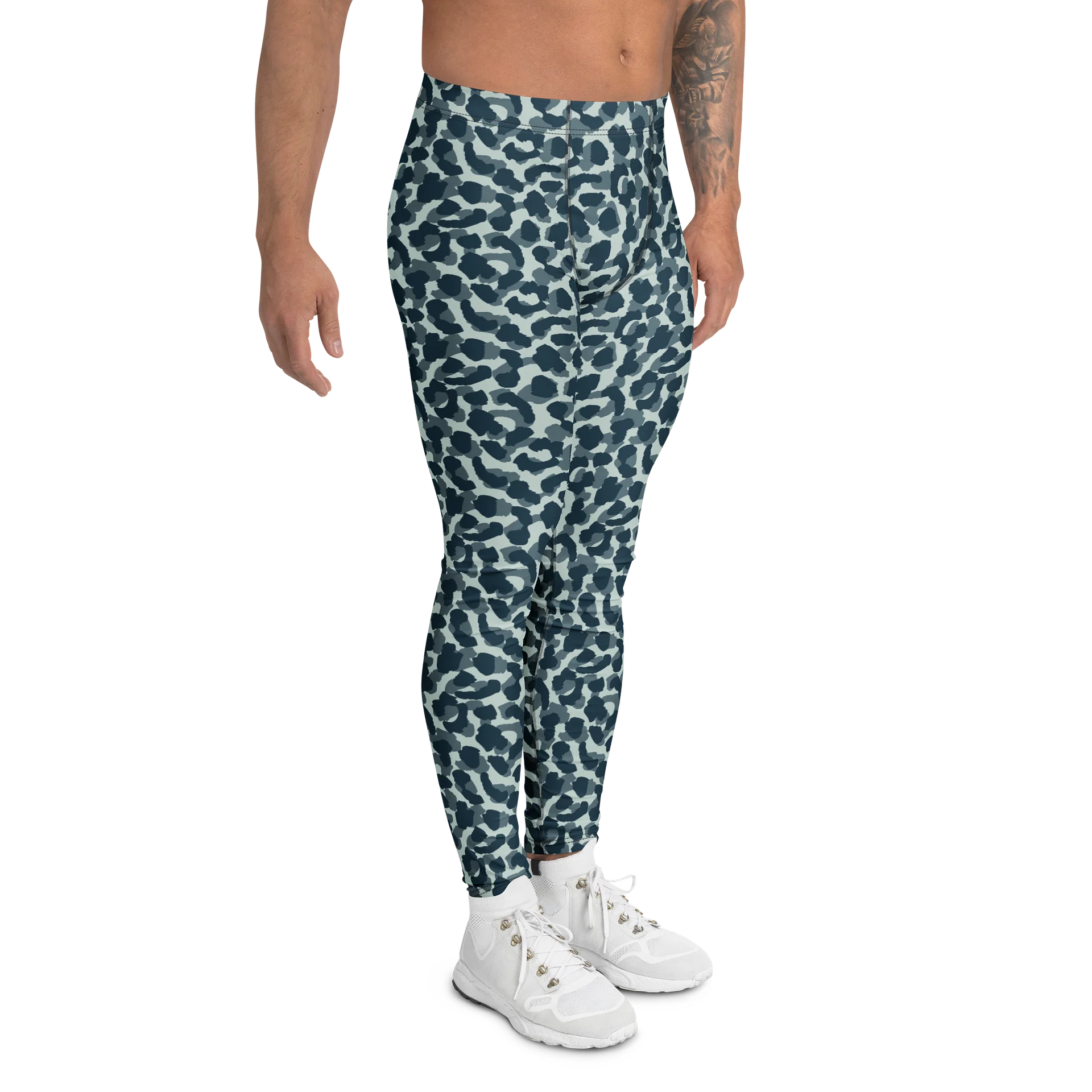 Comfortable Men's Leggings with Bold Military Leopard Skin product image (3)