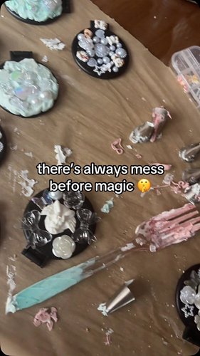 this was so fun tho i love making stuff #decoden #compactmirror #junkcase #kawaii #mintiemisu