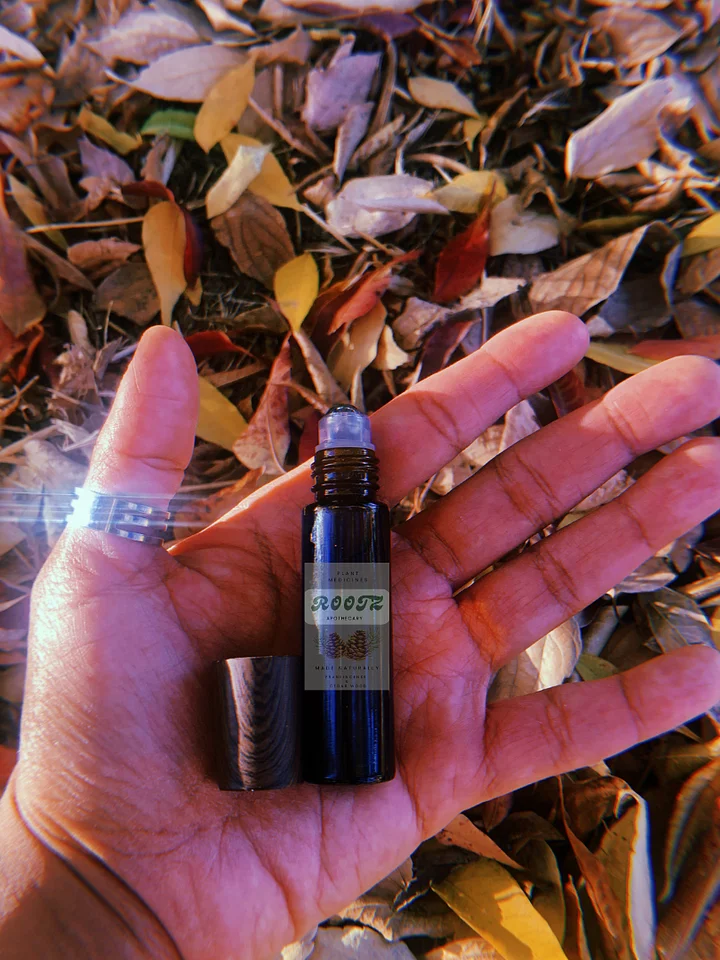 Frankincense Cedarwood Essential Oil Roll On (10 ml) product image (2)