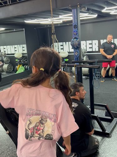This is where @thegymsaveslivesllc community starts. Something brewing at this photoshoot. 
Big thanks to @domspallinophotogr...