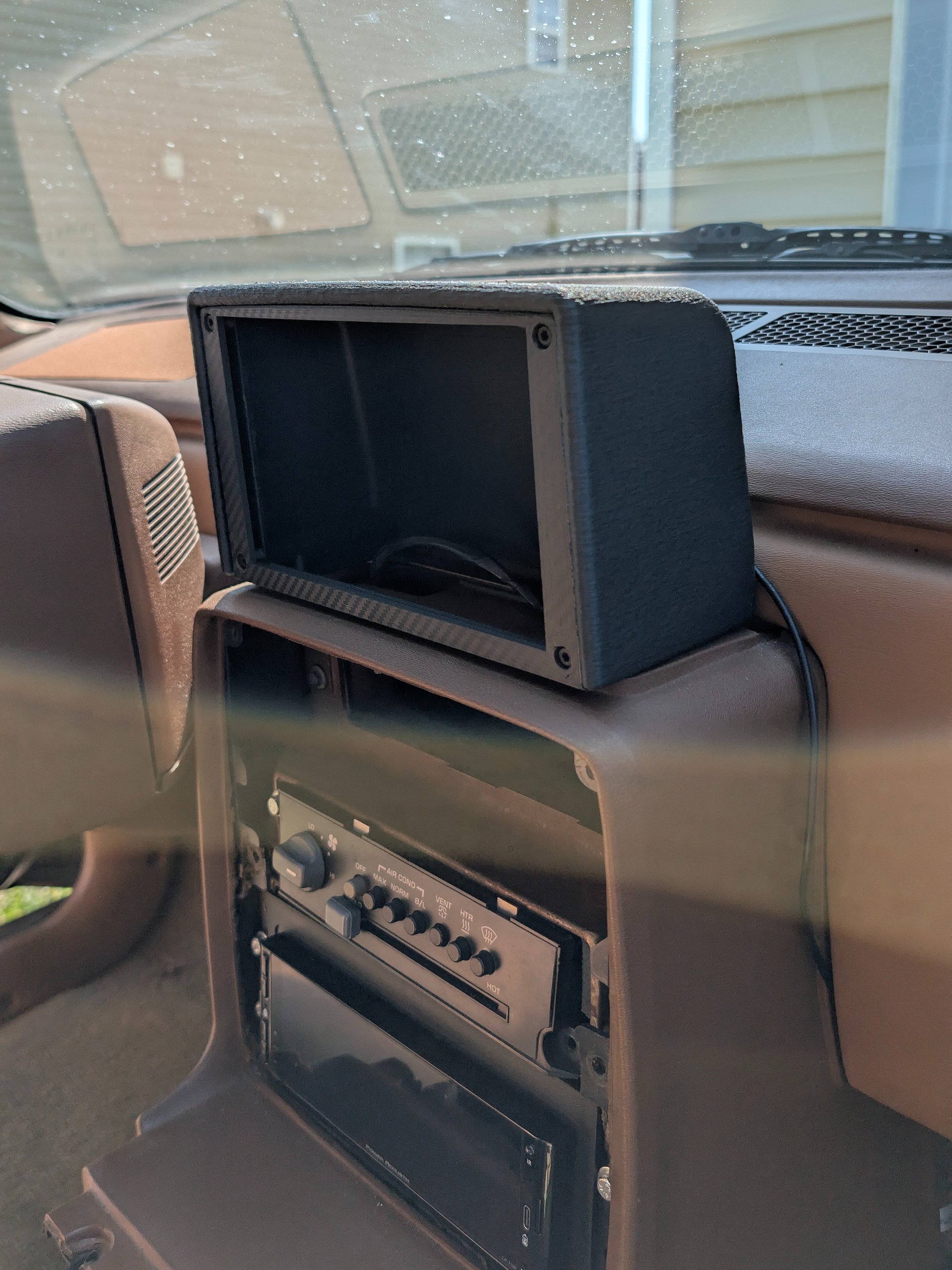 Fiero Center Console Modernization Kit product image (1)