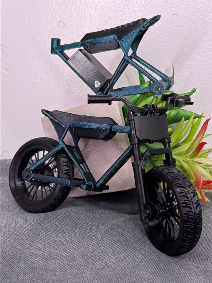 Macfox 1/9 scale Mini Macfox E Bike product image (1)