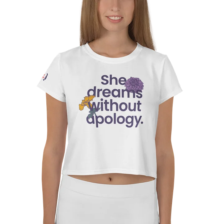 She Dreams Women's Crop T-Shirt product image (1)