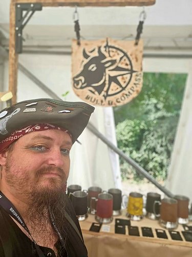 Day 3 of The International Discworld Convention, and we are ready to go!

And we're next to @dreaded_mead, which will definit...