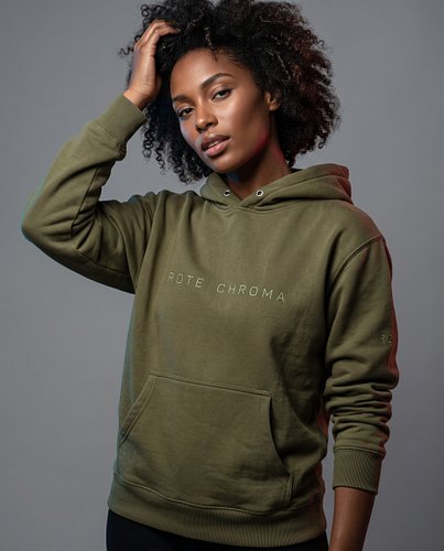 Check bio for the Drop Shop Link.

Heavyweight cotton‑blend fleece, soft to the touch, cut regular with a quiet drape. The re...