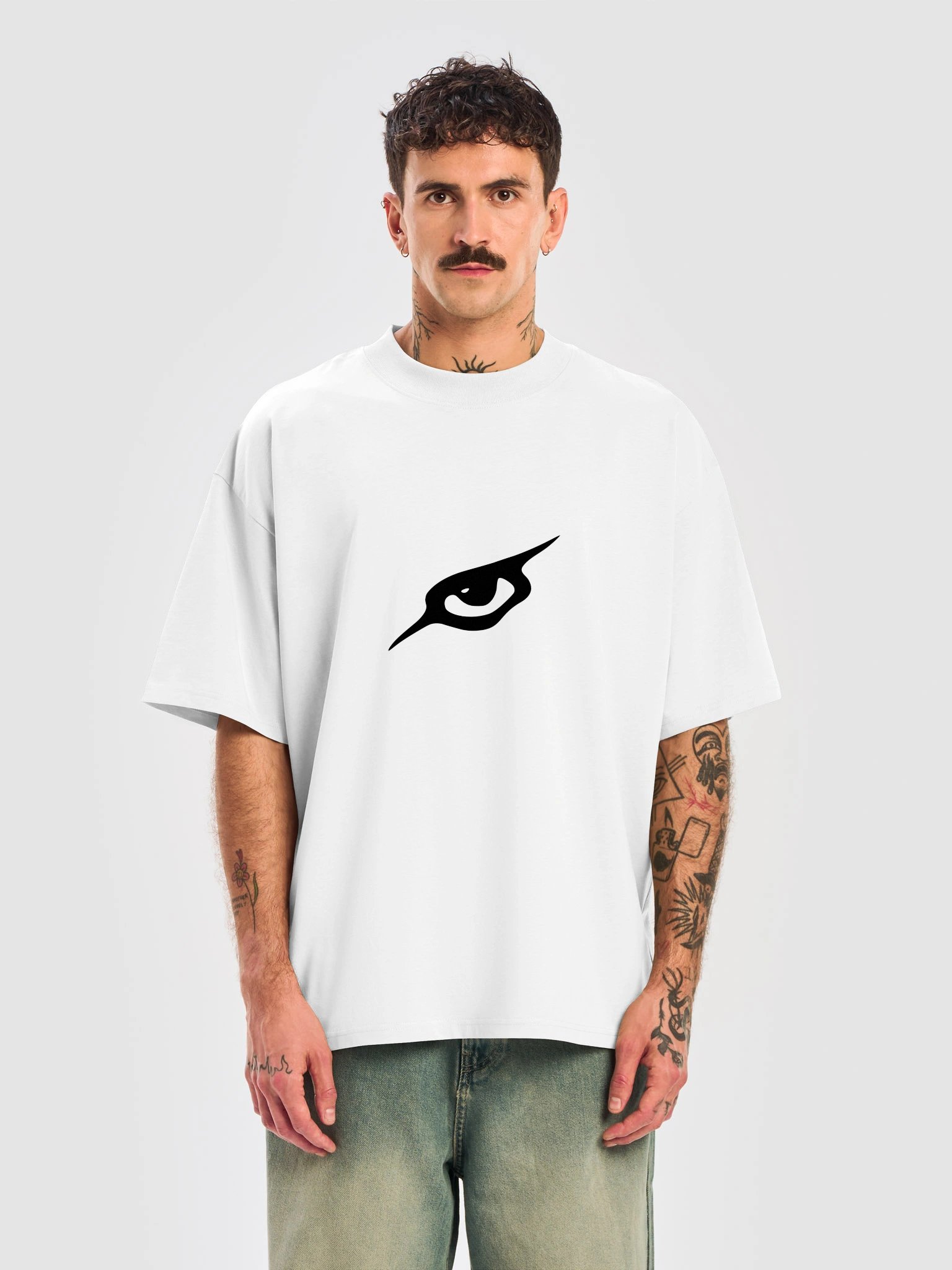 LOGO / White Design - Tee product image (3)