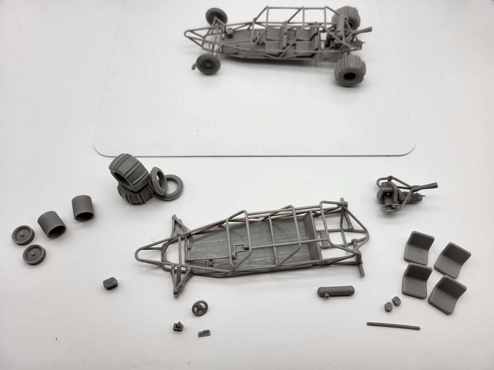 Four-seater Old School Dune Buggy Fully Detailed 1/25 Scale Model Kit product image (8)