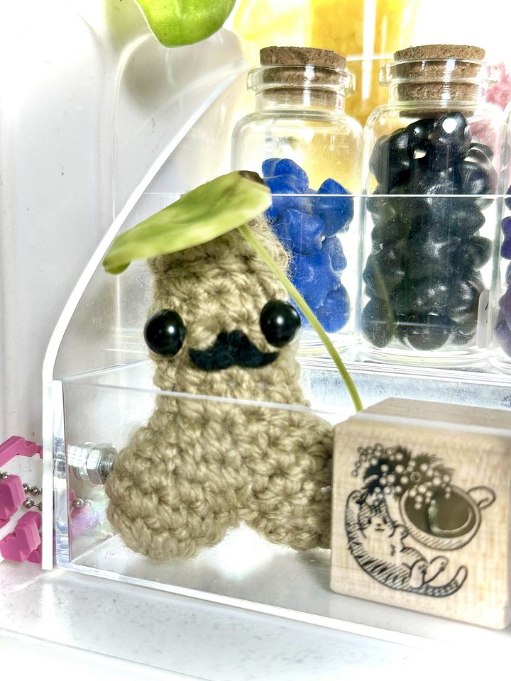 Made to Order : Pocket Sir product image (1)