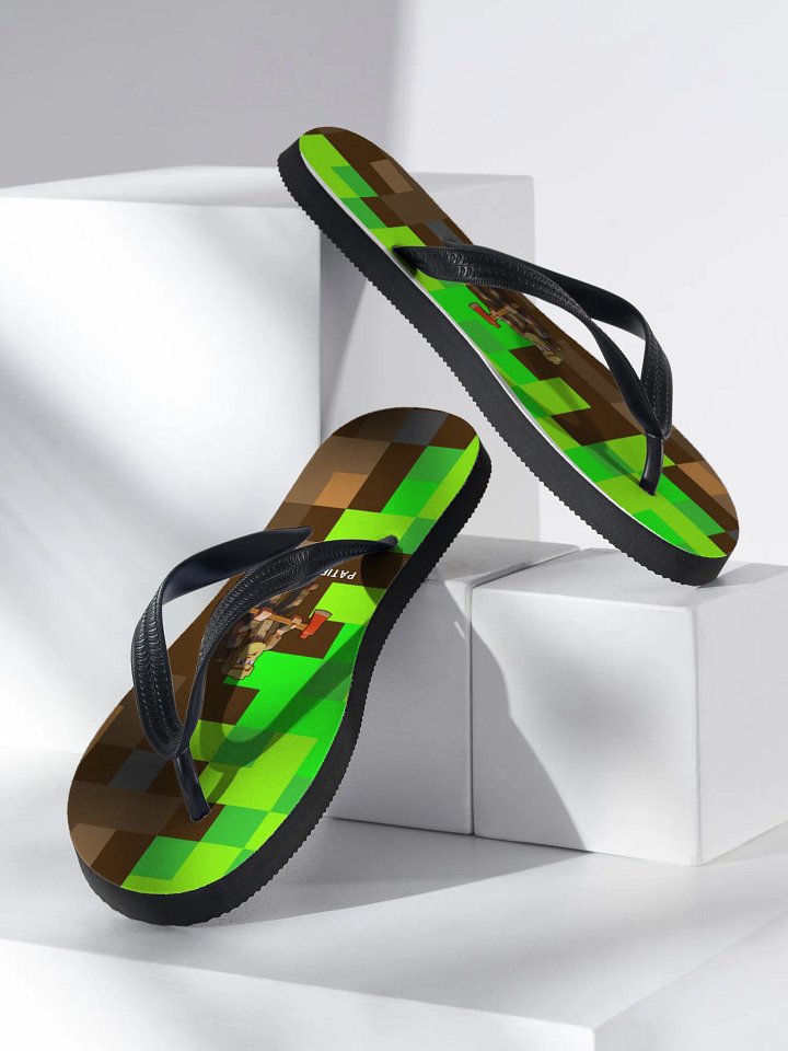 Patient PixelZ P Logo Flip-Flops (PixelZ My Craft v3) product image (2)