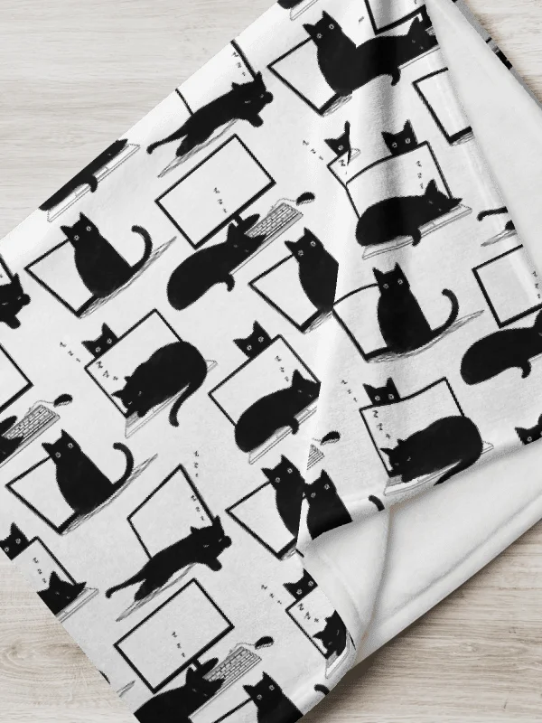 Cats on Laptops Pattern Throw Blanket product image (5)