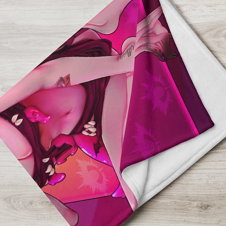NAT20 Throw product image (6)