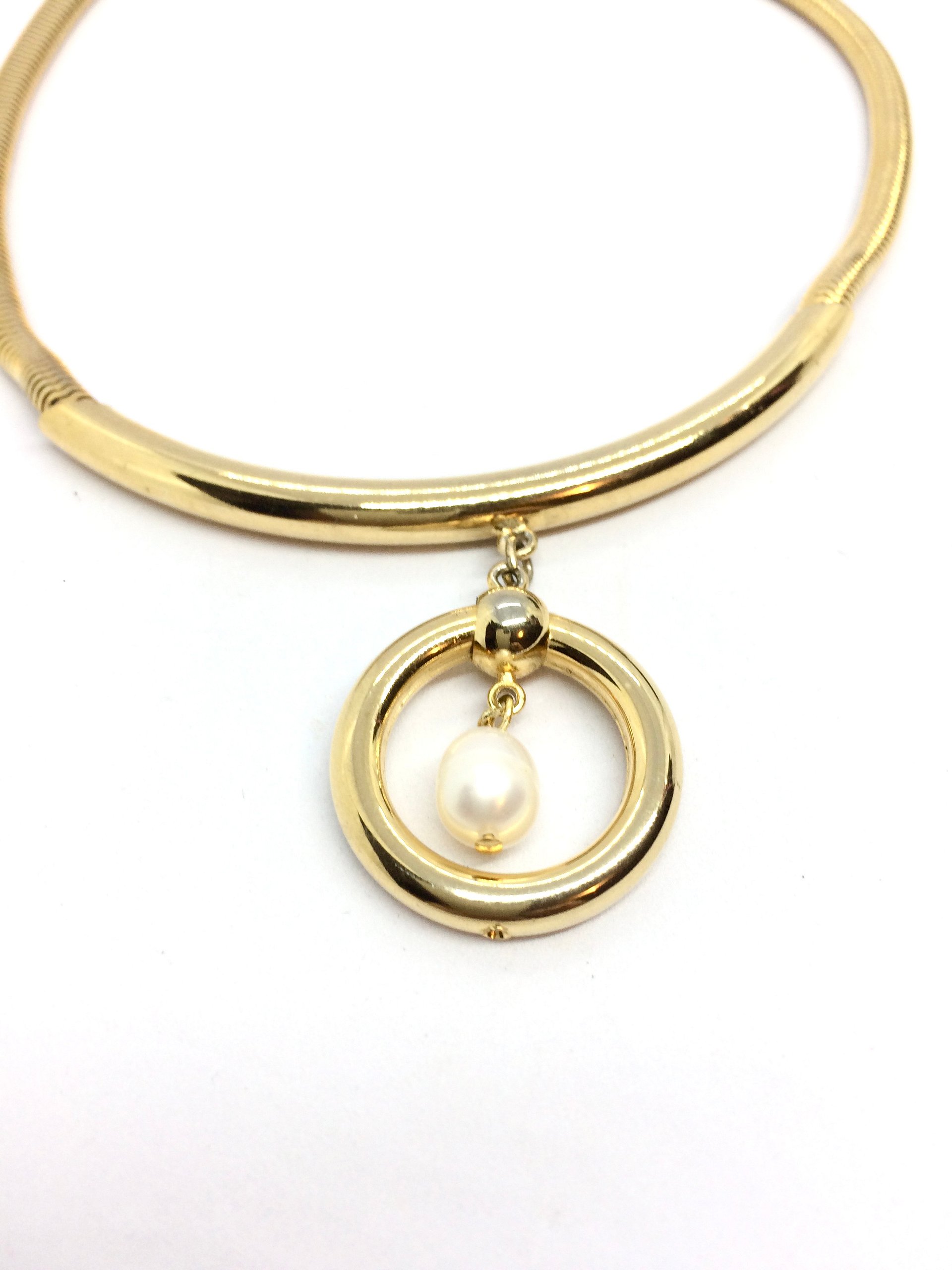 Orbit Pearl Choker Necklace product image (4)