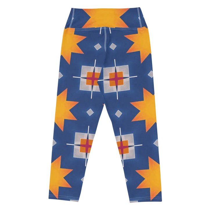 Geometric Glow Capri Leggings product image (2)