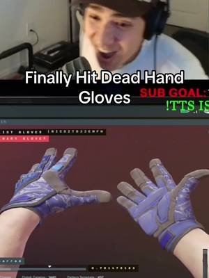 What knife should I rock for the combo??? #csgo #cs2 #csupdate #counterstrike2 #caseopening 