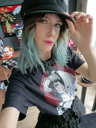 Didn't get your t-shirt yet for summer? 
➡️Check the link in bio🌸🖤

#obakura #Obakura_clothing #ootd #darkwear #darkfashionst...